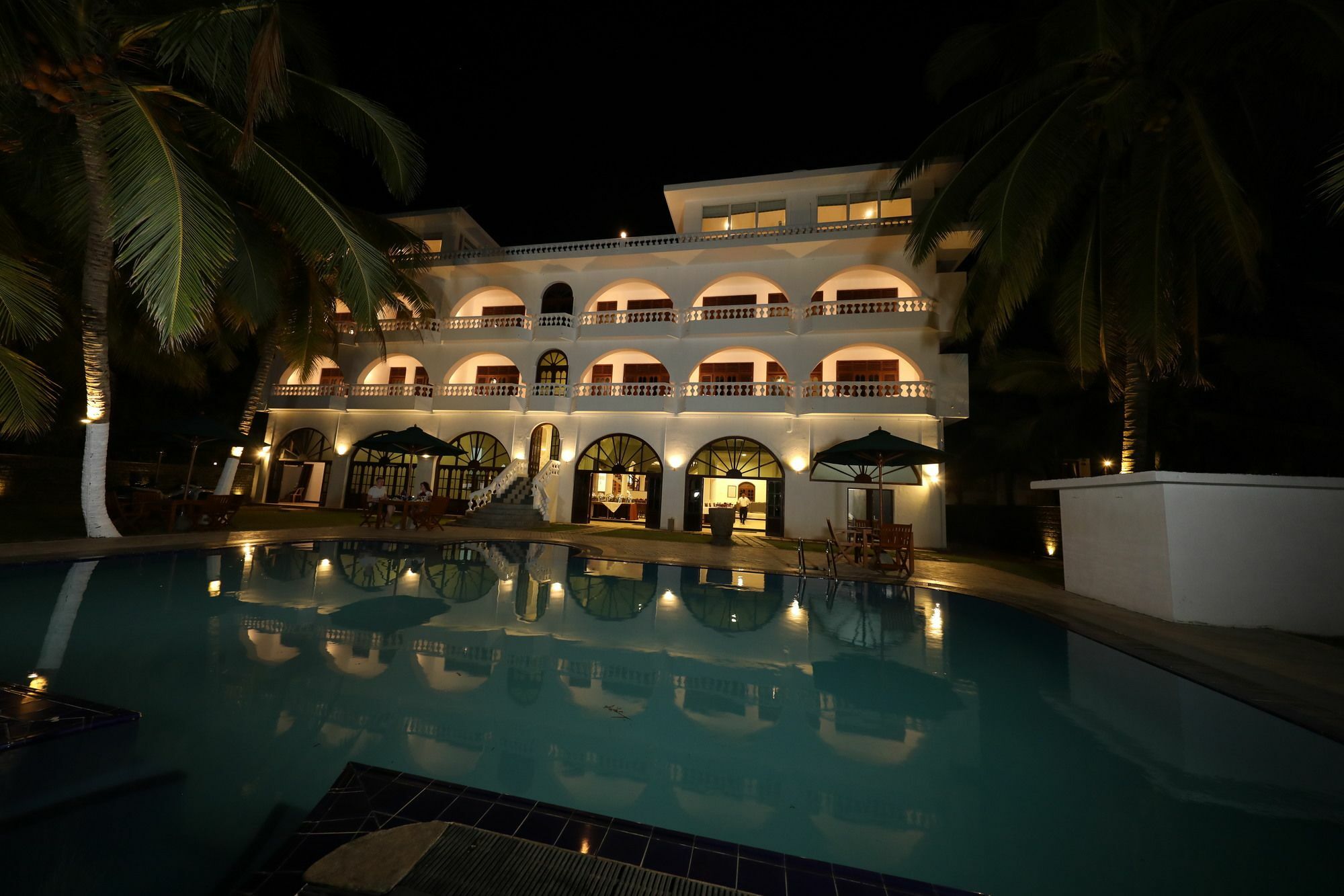 Joe'S Resort בנטוטה מראה חיצוני תמונה
